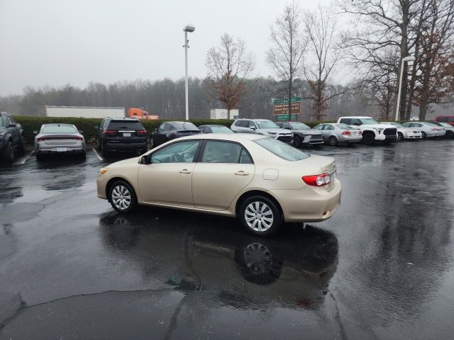 Used 2013 Toyota Corolla S image 6