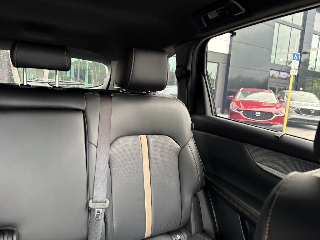 Certified 2025 MAZDA CX-70 Plug-In Hybrid w/ Premium Plus AWD/4WD image 19