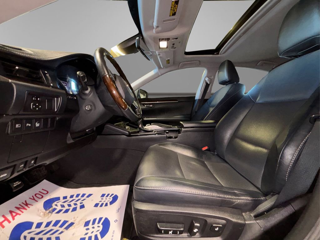 Used 2018 Lexus ES 350 w/ Navigation System Package FWD image 9