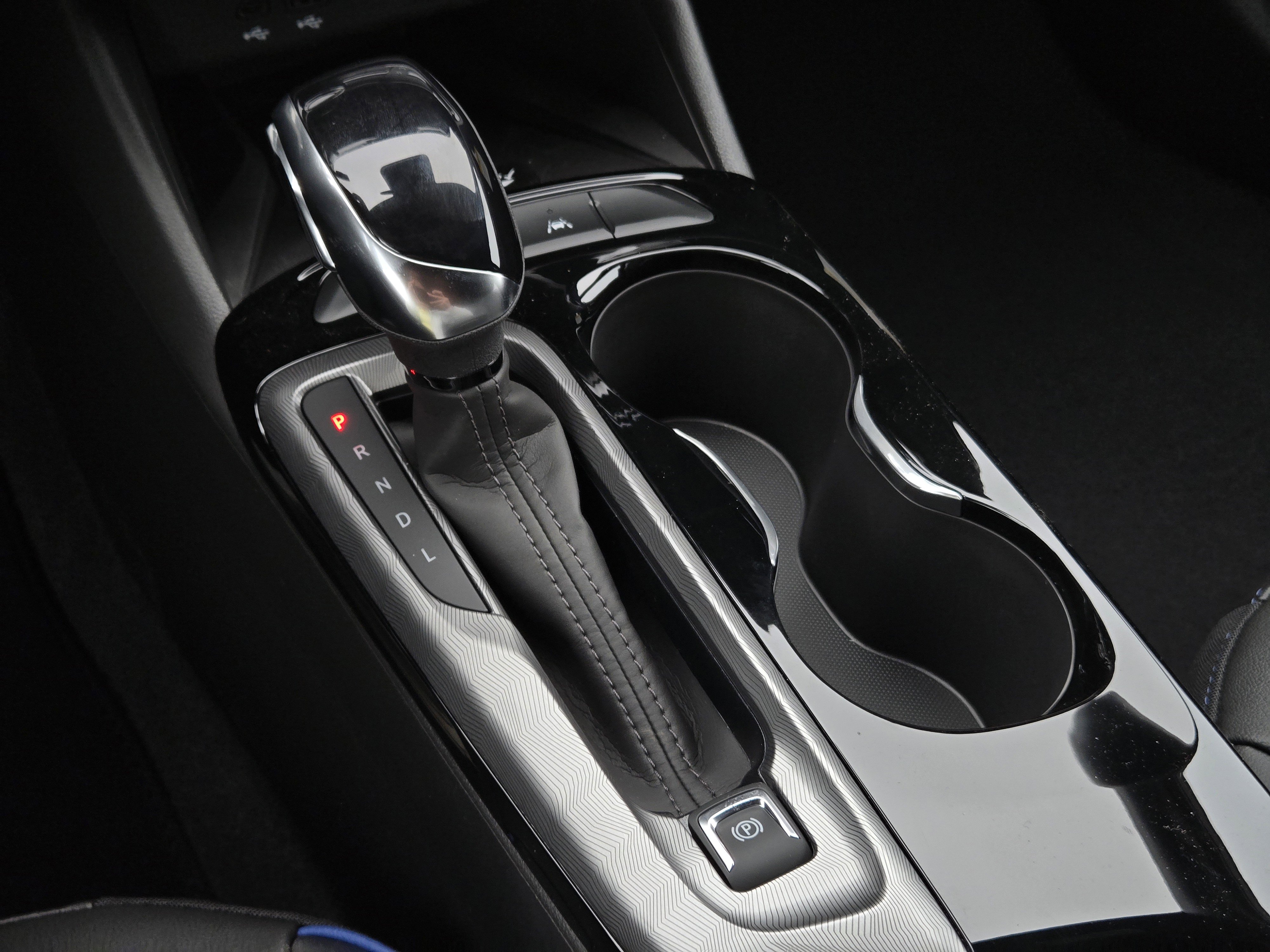 New 2026 Buick Envista Sport Touring FWD image 12