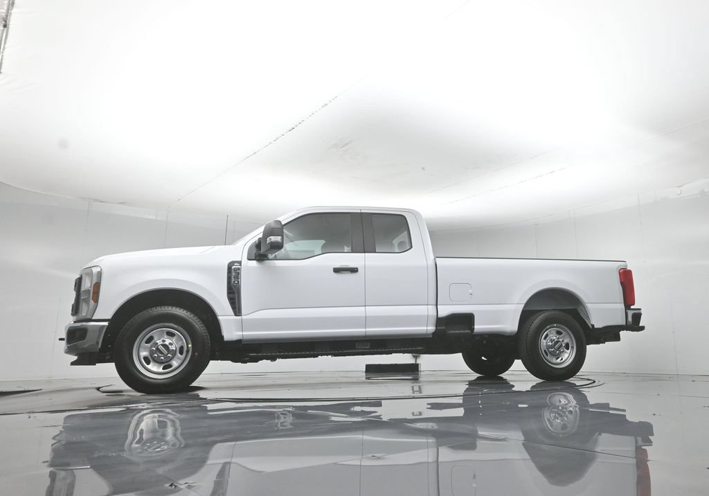 New 2026 Ford F350 XL w/ XL Chrome Package RWD image 49