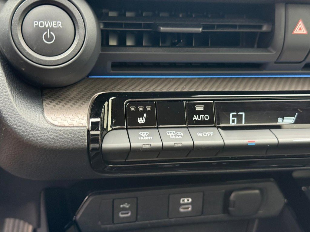 Used 2026 Toyota Prius XLE FWD image 22