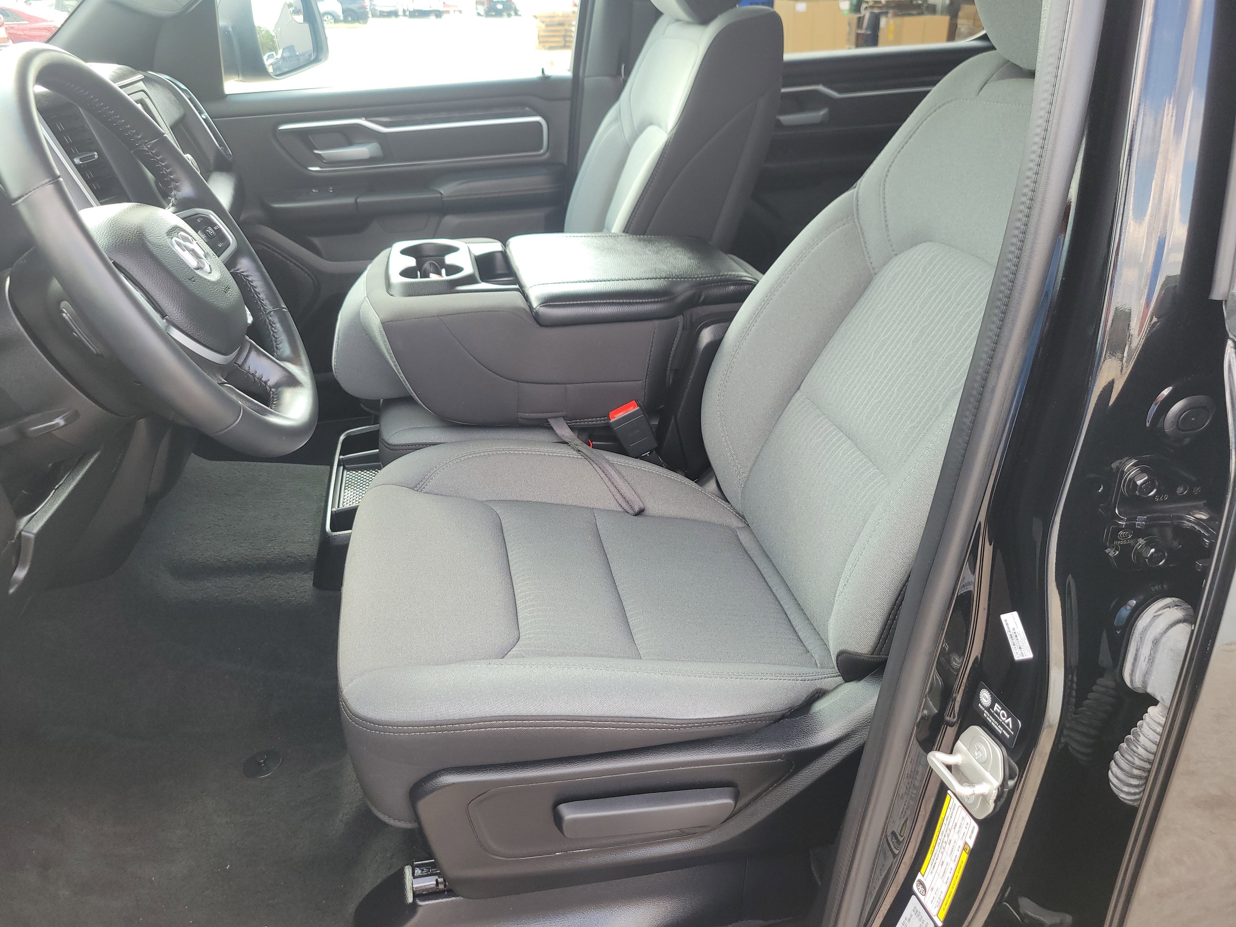 Used 2024 RAM 1500 Big Horn image 15