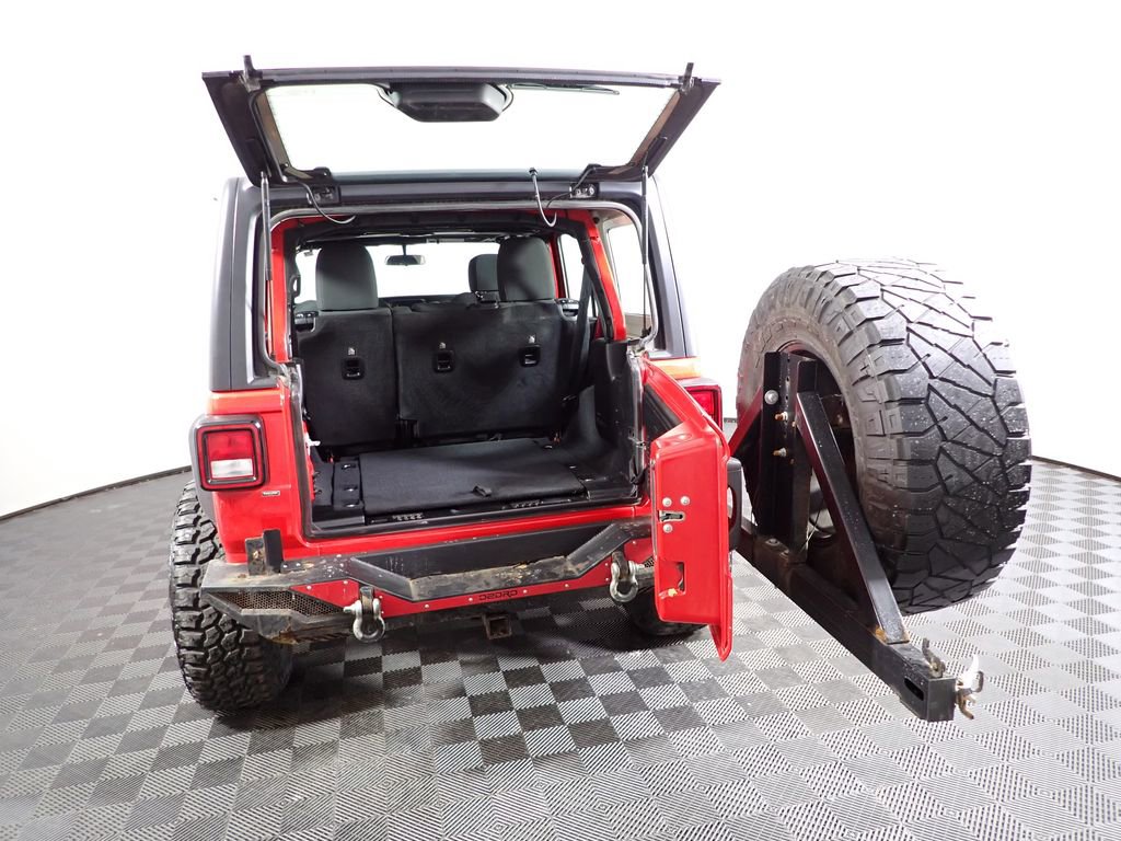 Used 2018 Jeep Wrangler Unlimited Sport image 13