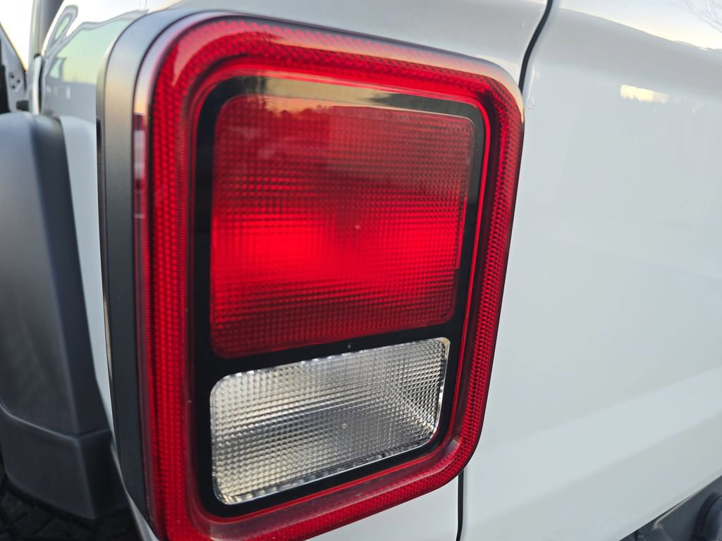 Used 2023 Jeep Gladiator Mojave w/ Trailer Tow Package image 36