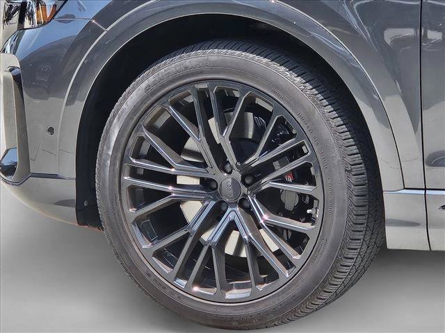 Used 2026 Audi SQ8 Prestige w/ Prestige Package AWD/4WD image 9