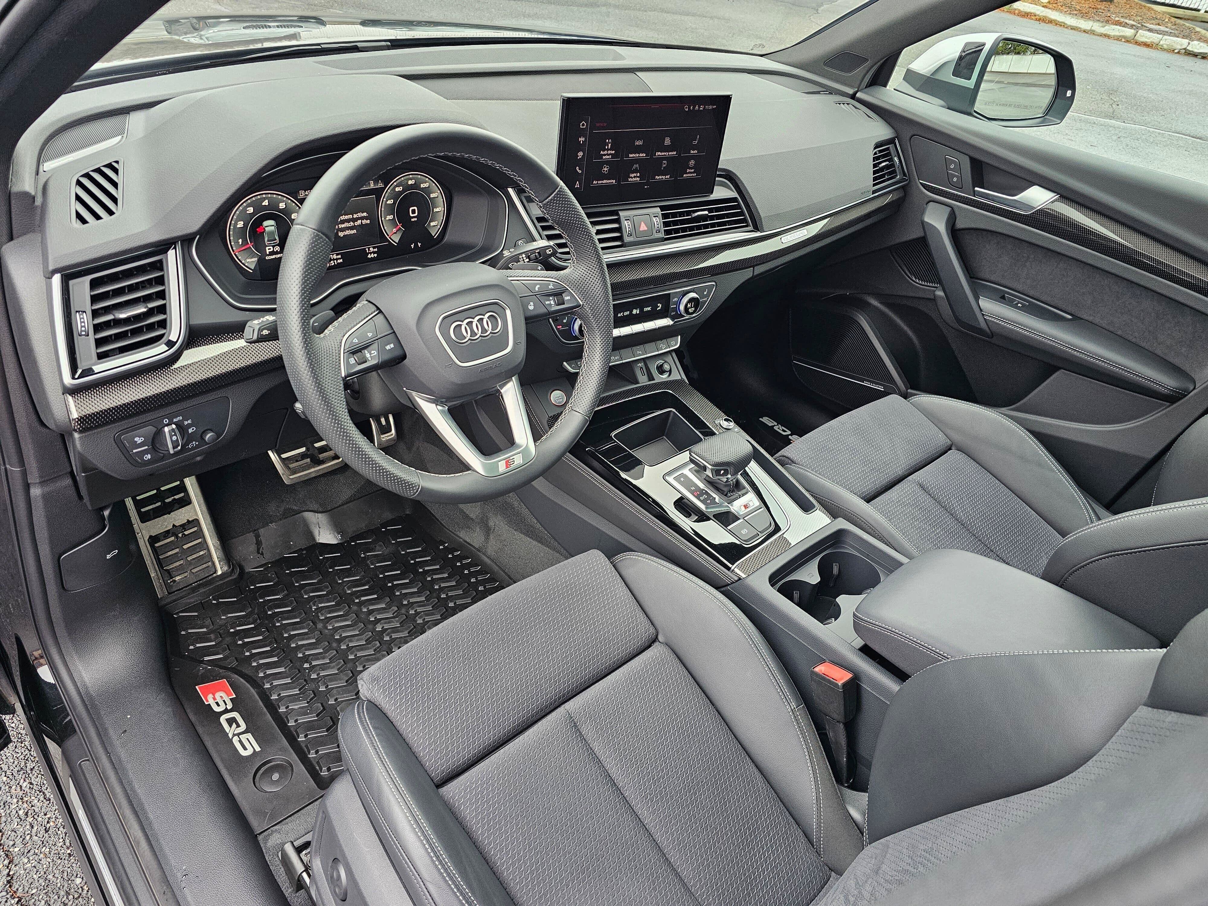 Certified 2025 Audi SQ5 Premium Plus w/ Premium Plus Package AWD/4WD image 2
