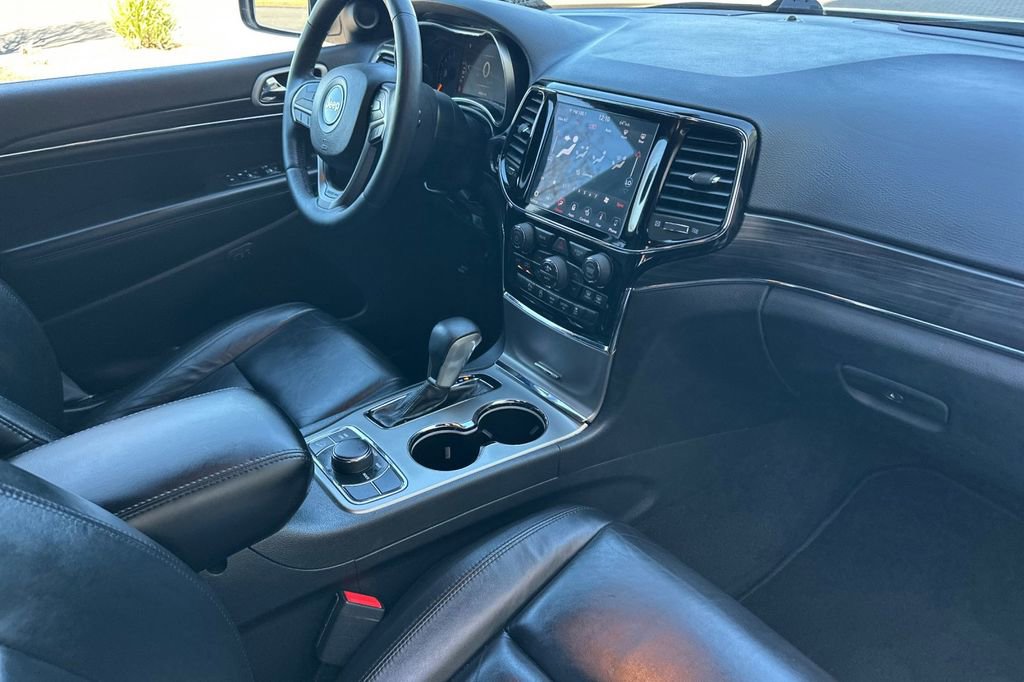 Used 2019 Jeep Grand Cherokee Limited image 13