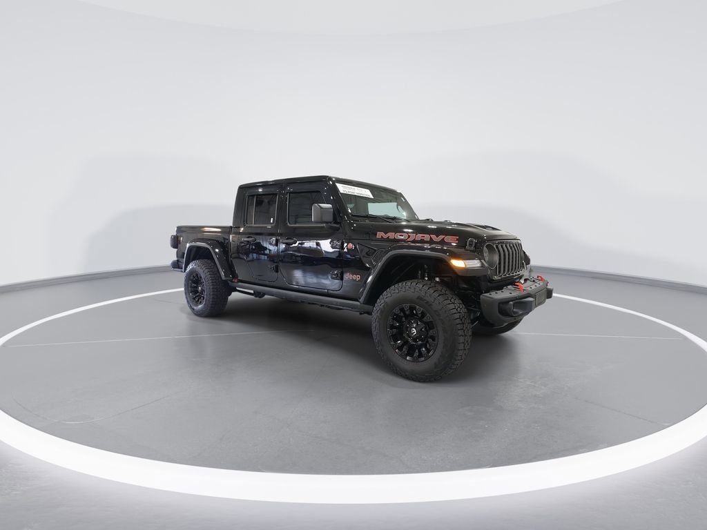 Used 2025 Jeep Gladiator Mojave image 2