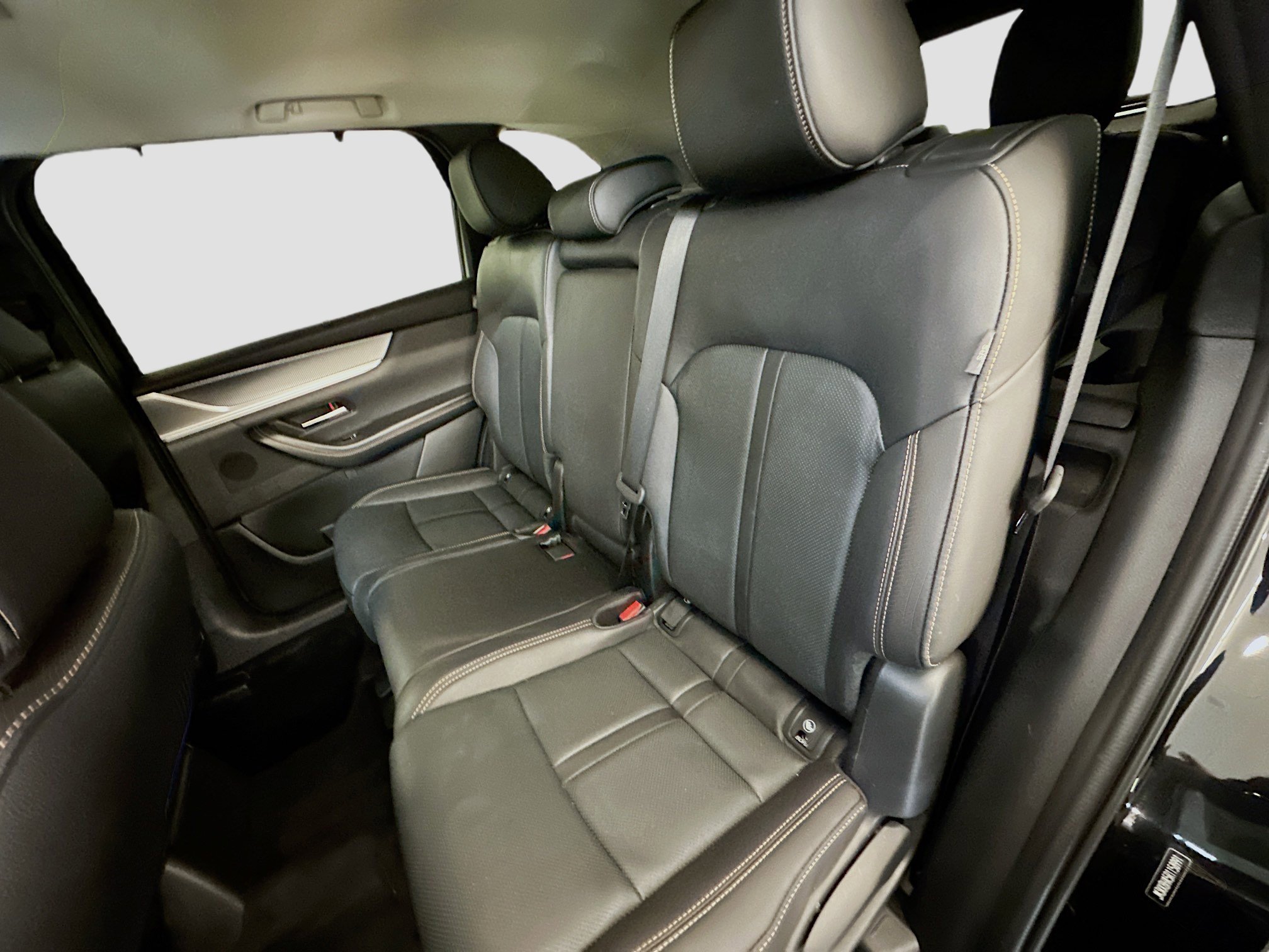 Used 2024 MAZDA CX-90 Plug-In Hybrid w/ Preferred image 30