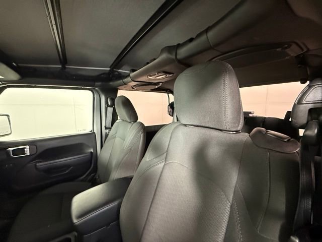 Used 2022 Jeep Wrangler Sport S image 18