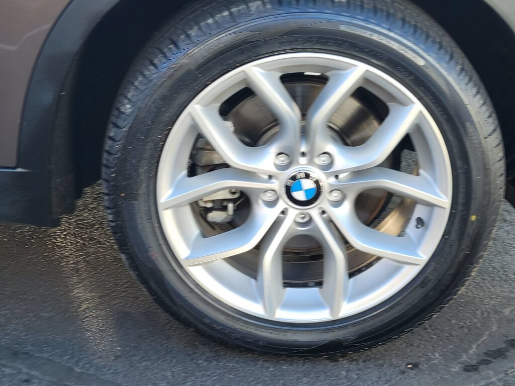 Used 2014 BMW X3 xDrive28i AWD/4WD image 4