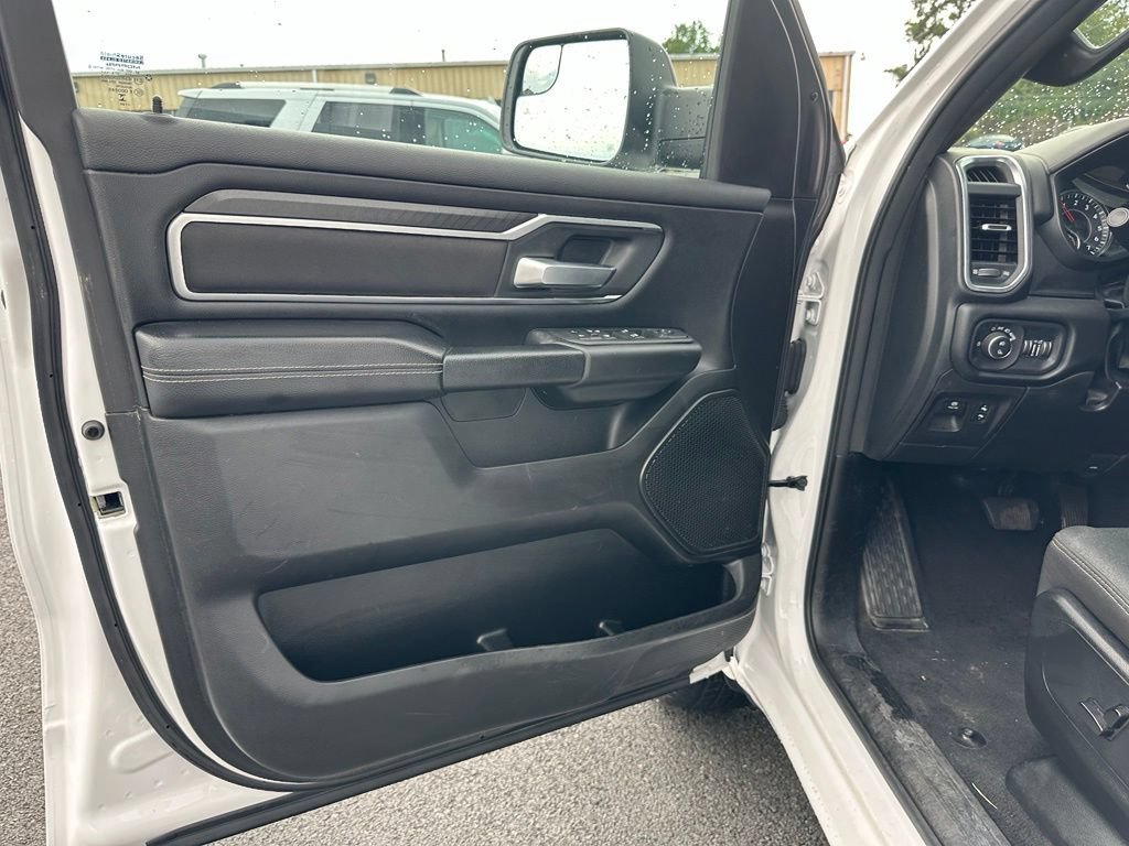 Used 2025 RAM 1500 Big Horn AWD/4WD image 16