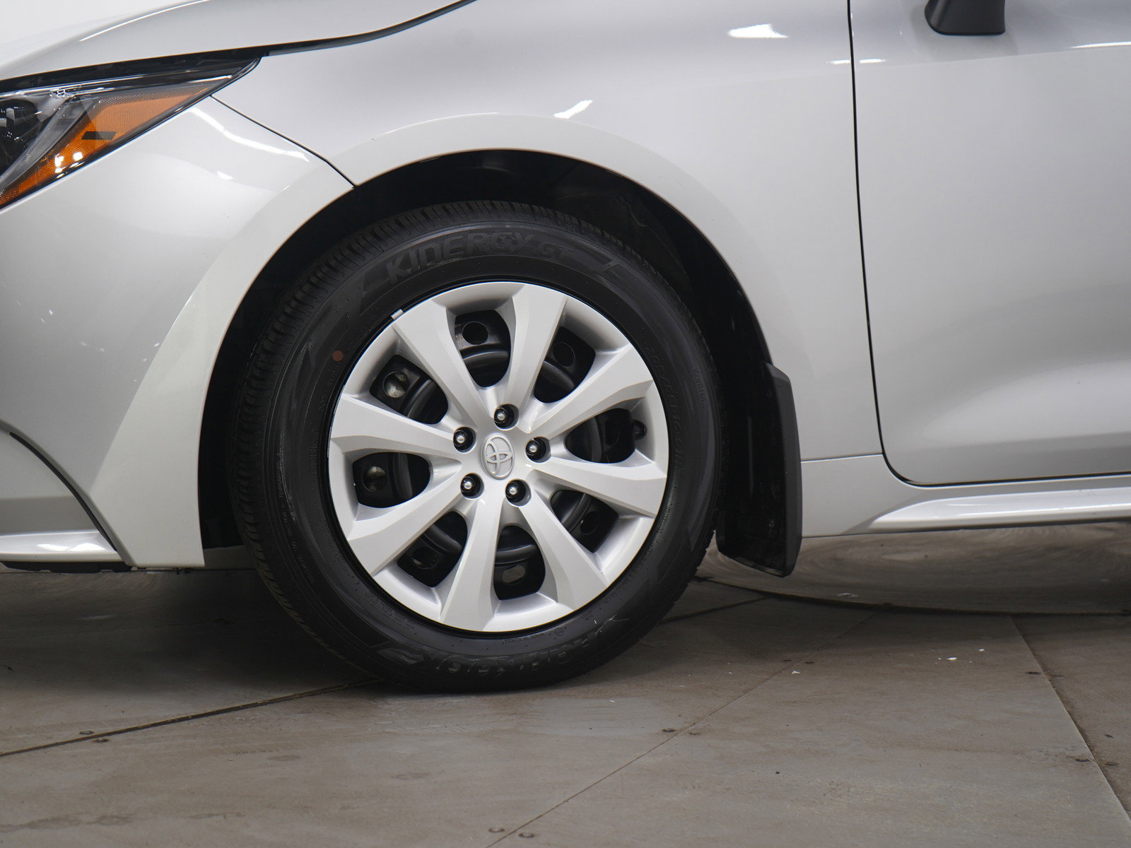 Used 2024 Toyota Corolla LE image 26