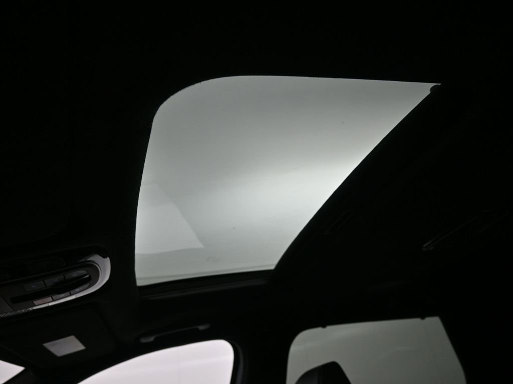 Used 2024 Hyundai Palisade Calligraphy image 17