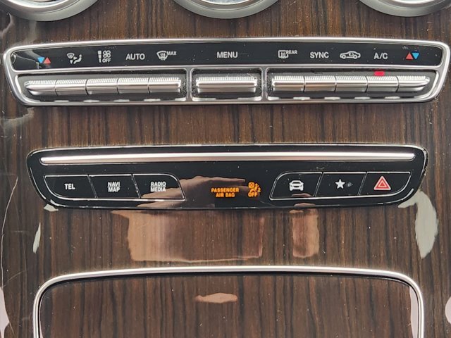 Used 2022 Mercedes-Benz GLC 300 image 17