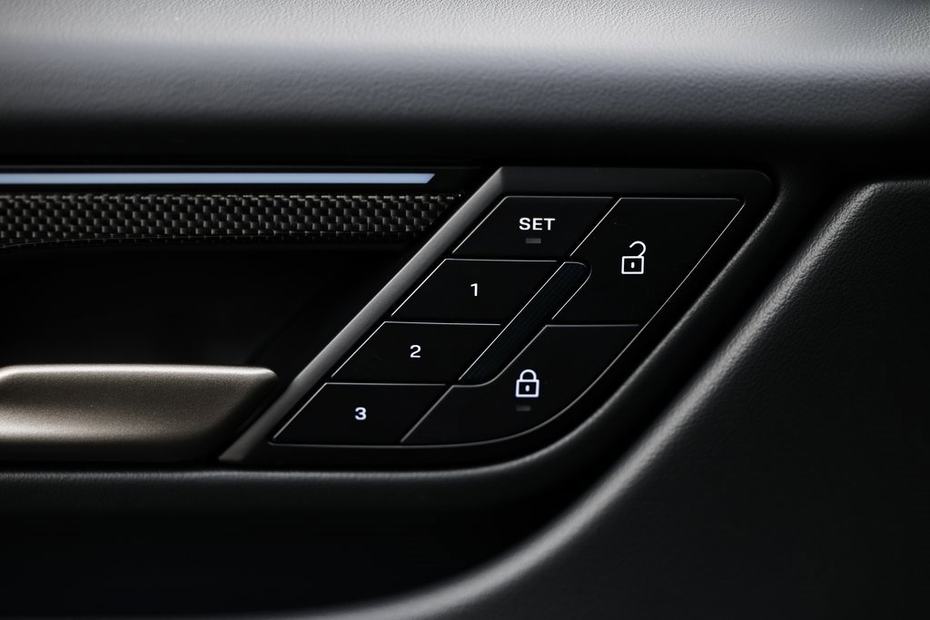 New 2025 Porsche Macan Turbo Electric image 19