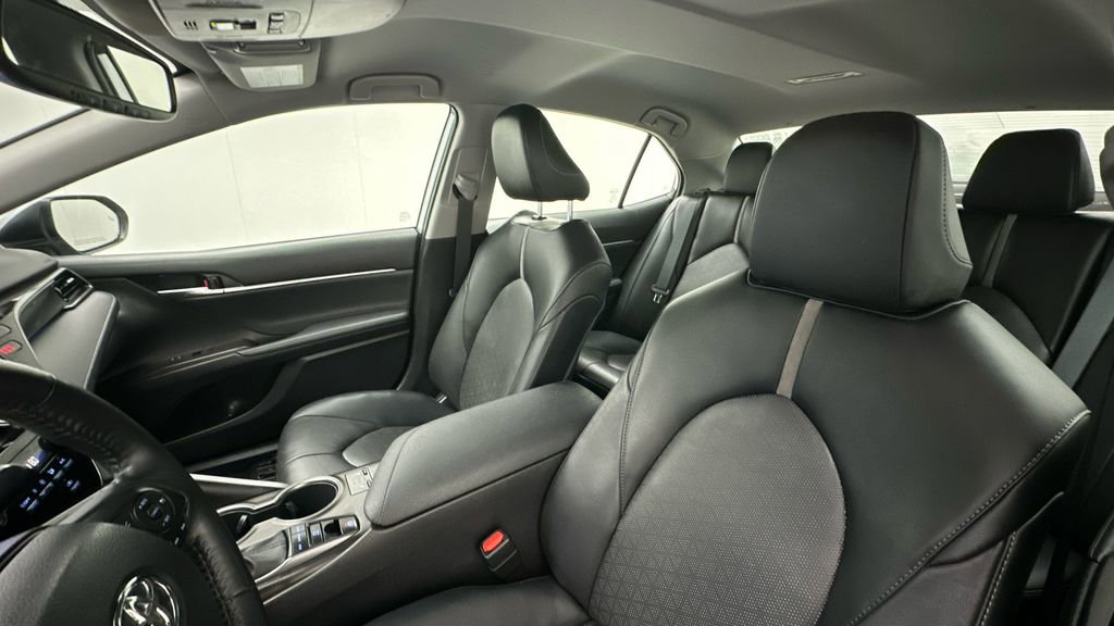 Used 2023 Toyota Camry XSE w/ Navigation Package image 8