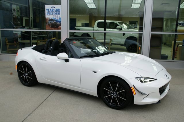 Used 2024 MAZDA MX-5 Miata Grand Touring w/ Weather Package image 7