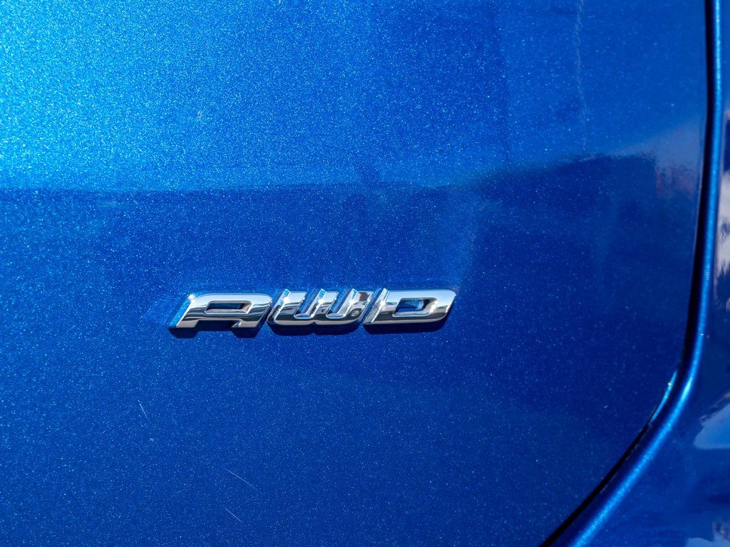 Used 2023 Ford Edge SEL image 5