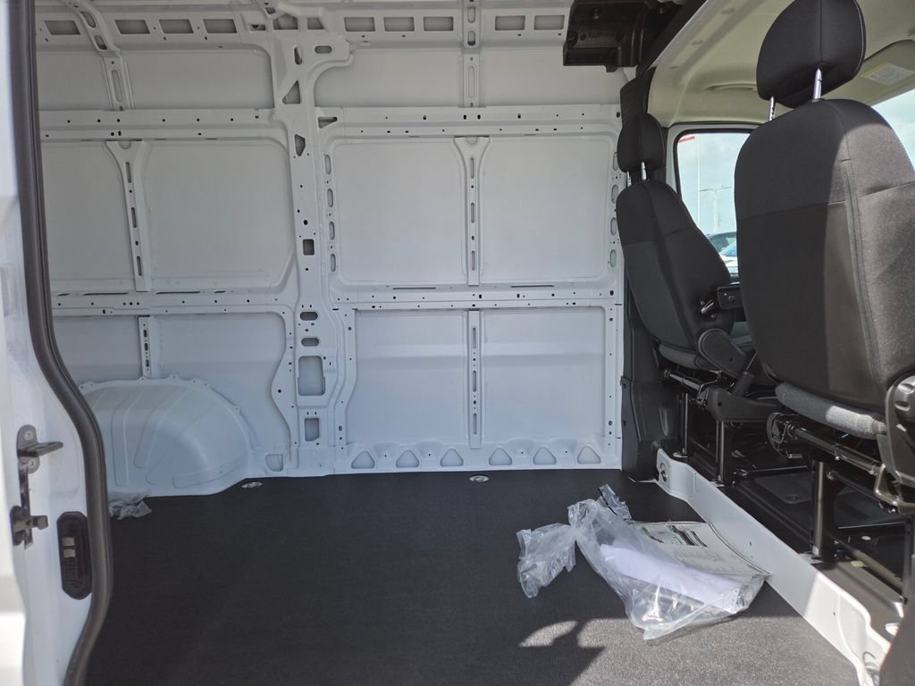New 2026 RAM ProMaster 1500 w/ Convenience Group FWD image 9