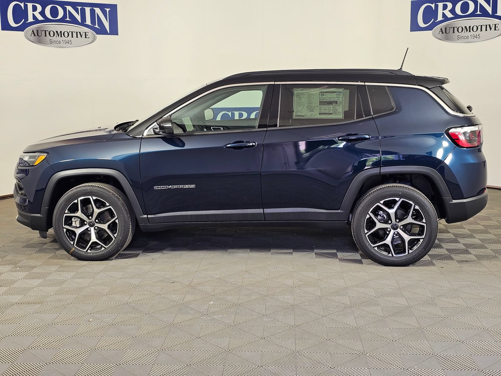New 2026 Jeep Compass Limited AWD/4WD image 32