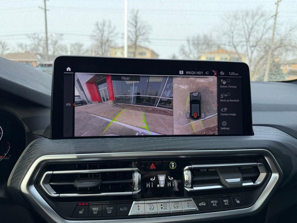 Used 2023 BMW X4 xDrive30i w/ Premium Package image 18