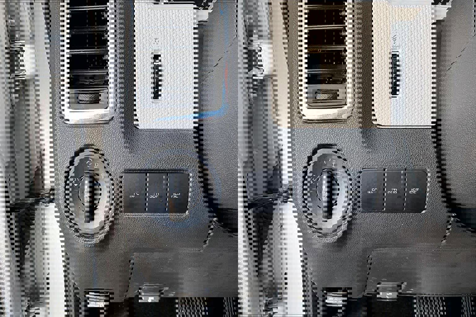 Used 2009 Mercury Mariner 2WD image 32