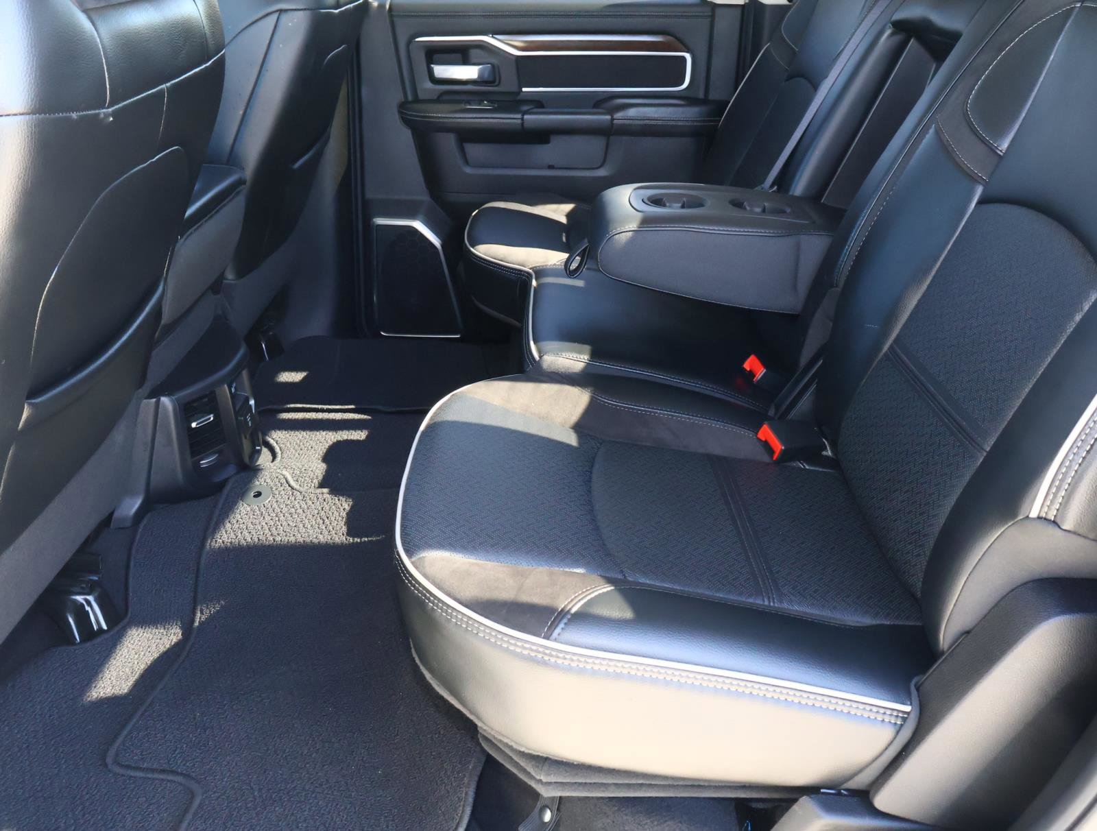 Used 2024 RAM 2500 Laramie w/ Safety Group image 21