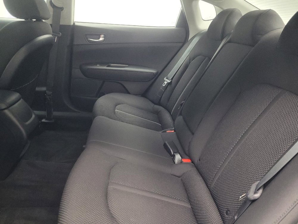 Used 2020 Kia Optima LX image 18