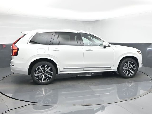 New 2026 Volvo XC90 B6 Core w/ Protection Package Premier image 8