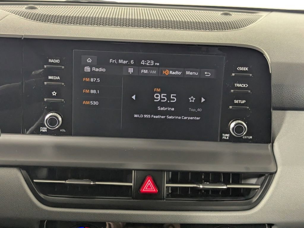 New 2026 Kia Seltos LX image 18