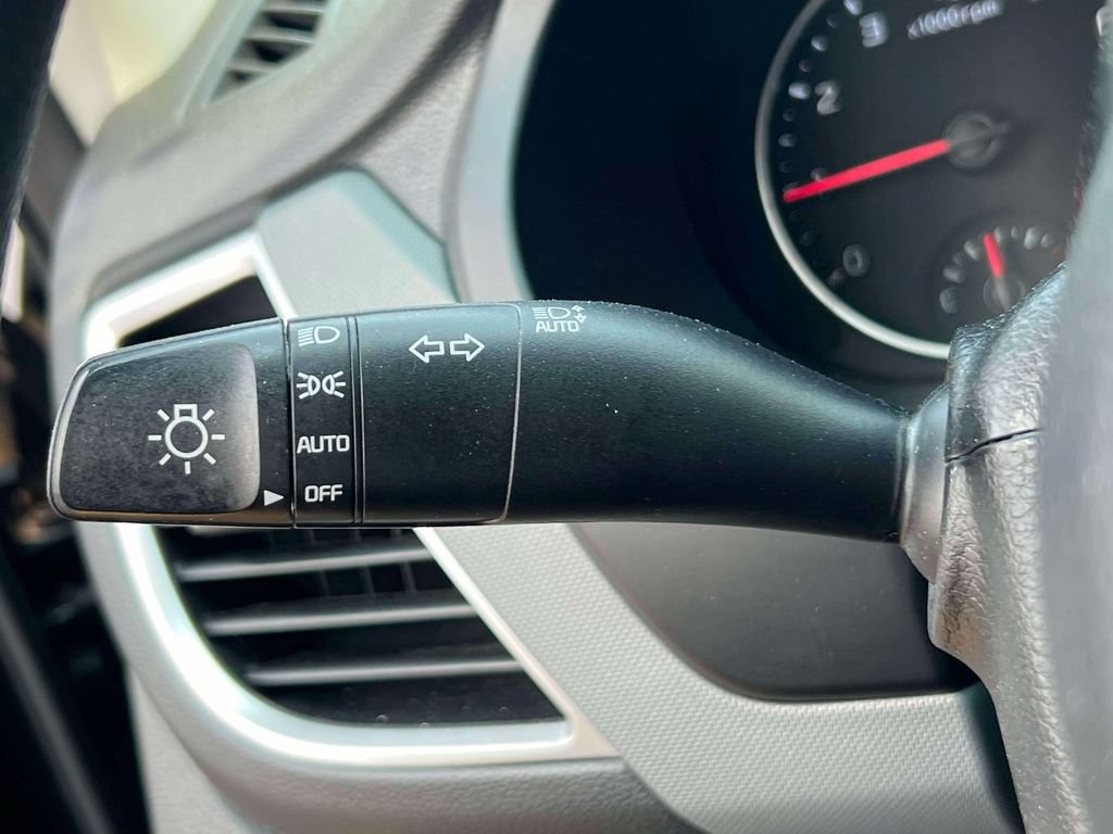 Certified 2023 Kia Seltos LX AWD/4WD image 22