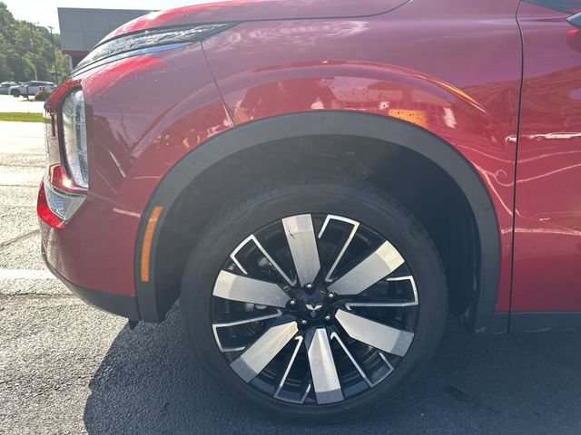 Used 2025 Mitsubishi Outlander SE AWD/4WD image 20