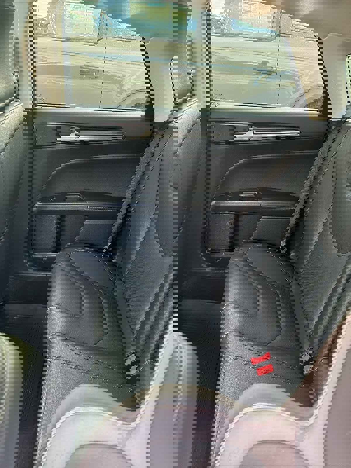 Used 2019 Ford Fusion Titanium image 9