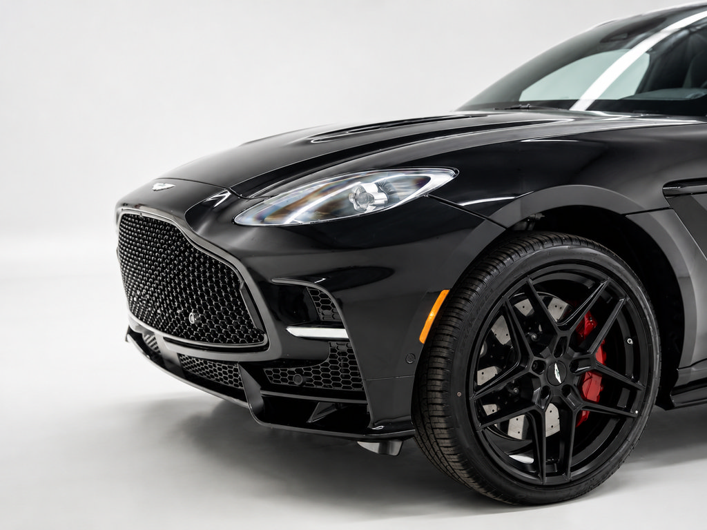New 2026 Aston Martin DBX 707 AWD/4WD image 4