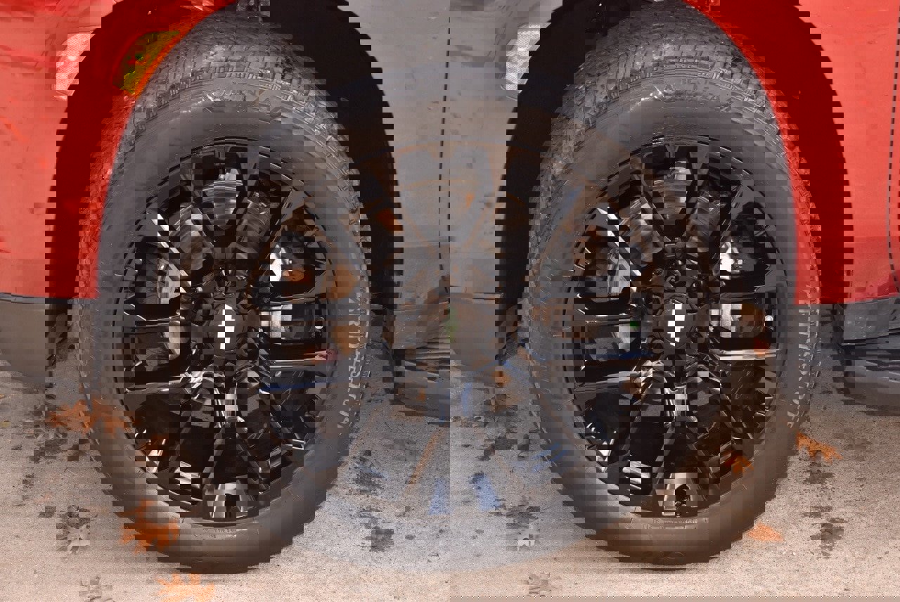 Used 2022 Chevrolet Tahoe RST image 40