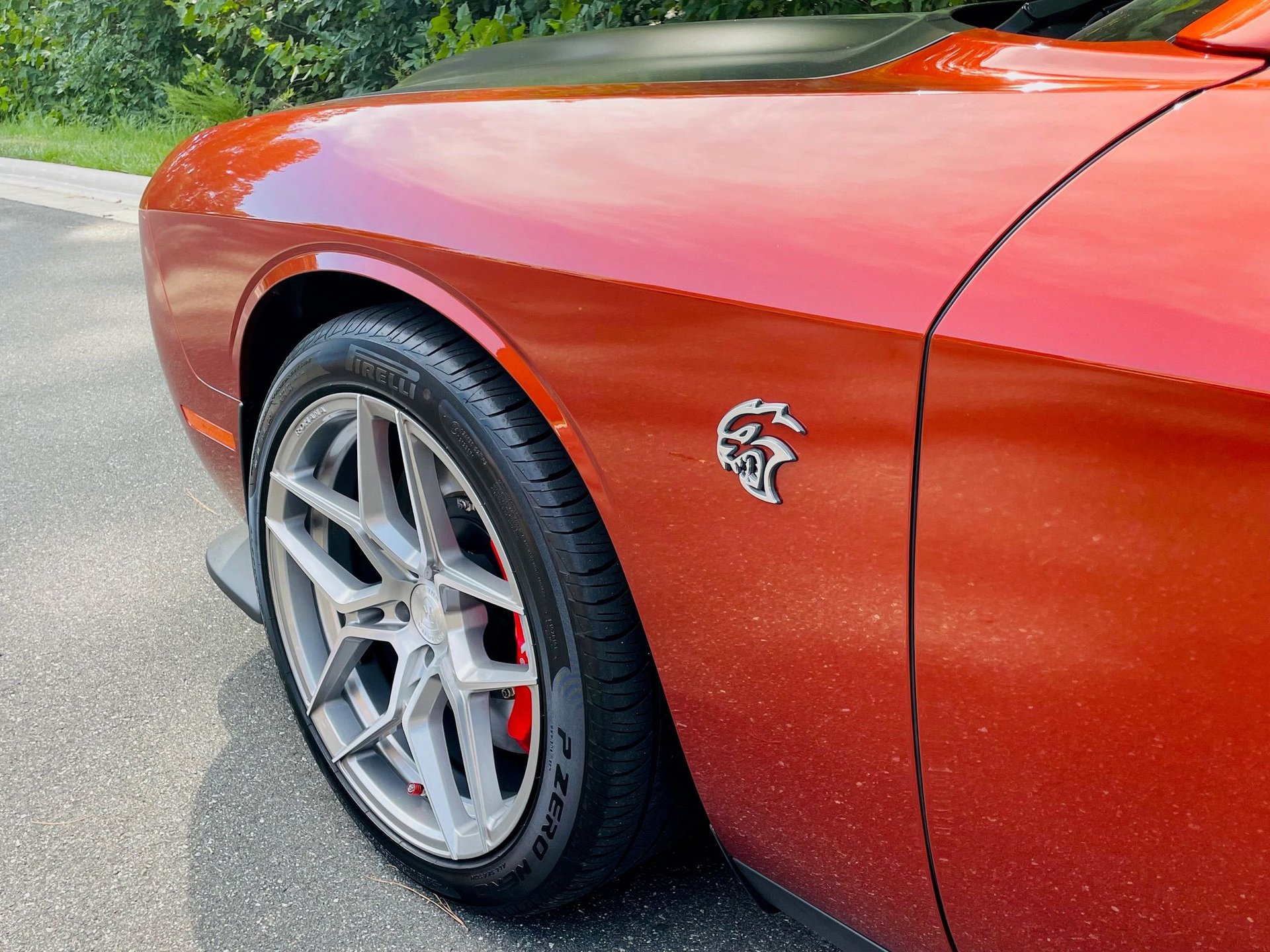 Used 2022 Dodge Challenger SRT Hellcat w/ Plus Package RWD image 3
