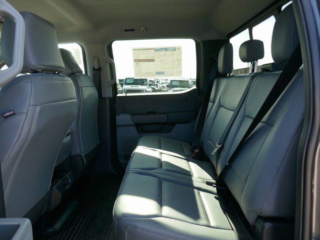 New 2026 Ford F250 XL w/ XL Off-Road Package image 13