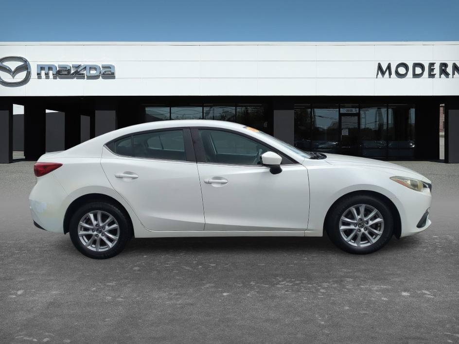 Used 2016 MAZDA MAZDA3 i Sport w/ Preferred Equipment Package FWD image 6