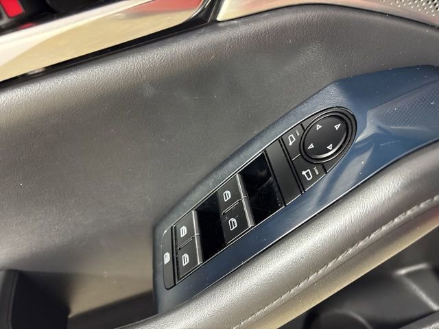 Used 2021 MAZDA MAZDA3 s FWD image 36