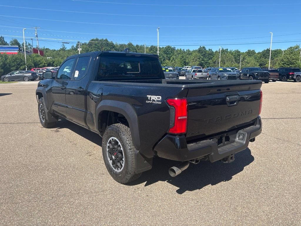 Certified 2026 Toyota Tacoma TRD Off-Road w/ TRD Off Road Upgrade Package AWD/4WD image 4