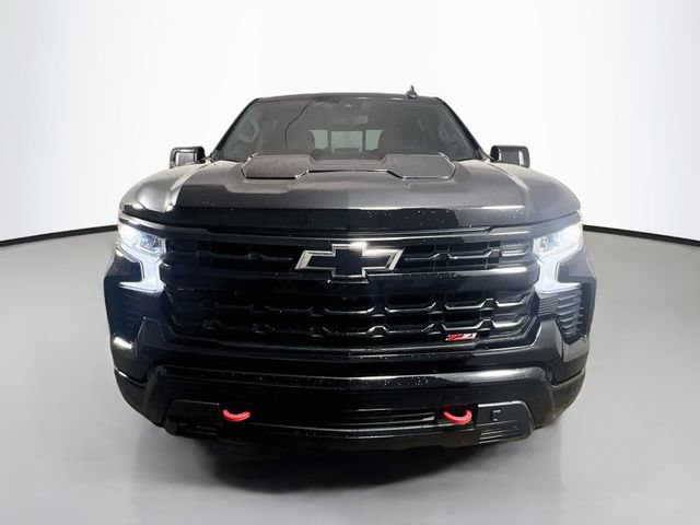 Used 2023 Chevrolet Silverado 1500 LT Trail Boss w/ LT Trail Boss Premium Package AWD/4WD image 2