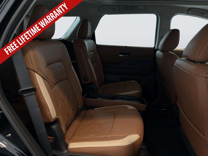 New 2026 Nissan Pathfinder Platinum AWD/4WD image 35
