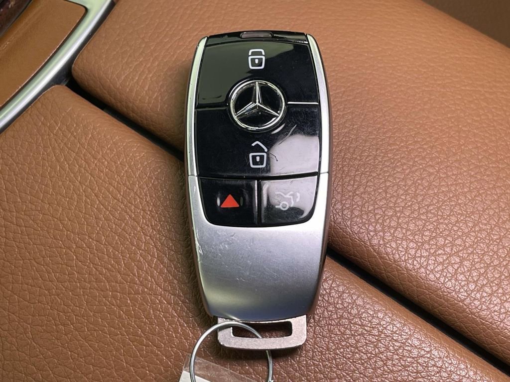 Used 2018 Mercedes-Benz E 400 4MATIC Coupe image 42