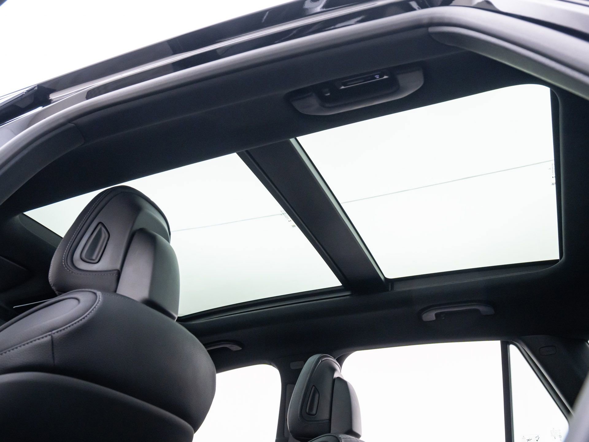 New 2026 Mercedes-Benz GLC 43 AMG 4MATIC image 21