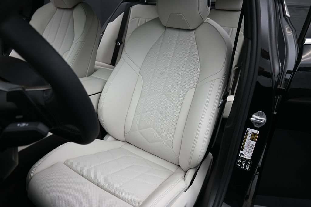 New 2027 BMW 530i xDrive AWD/4WD image 11