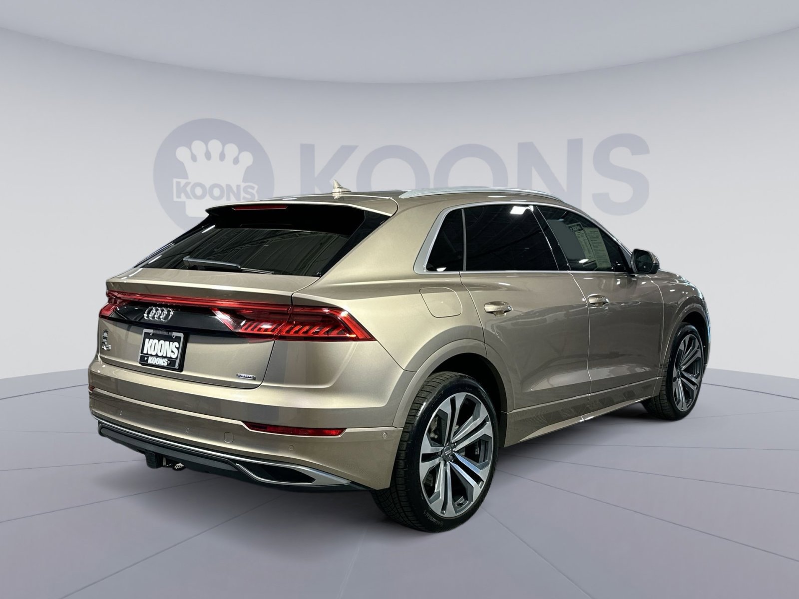 Used 2019 Audi Q8 Prestige image 7