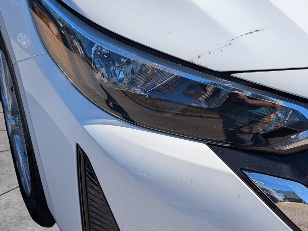 New 2025 Nissan Sentra S FWD image 9