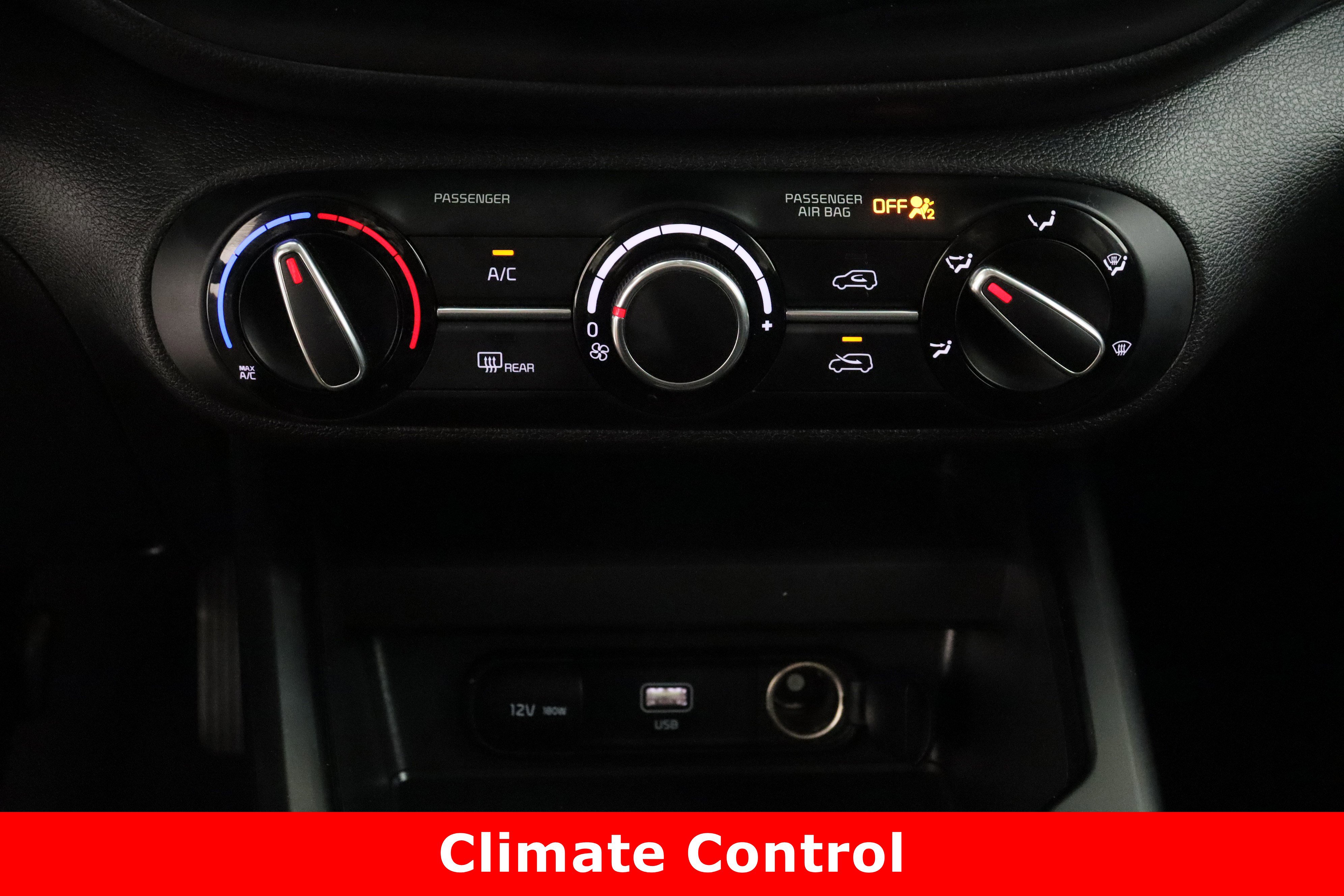 Used 2024 Kia Soul LX w/ Option Group 015 image 18